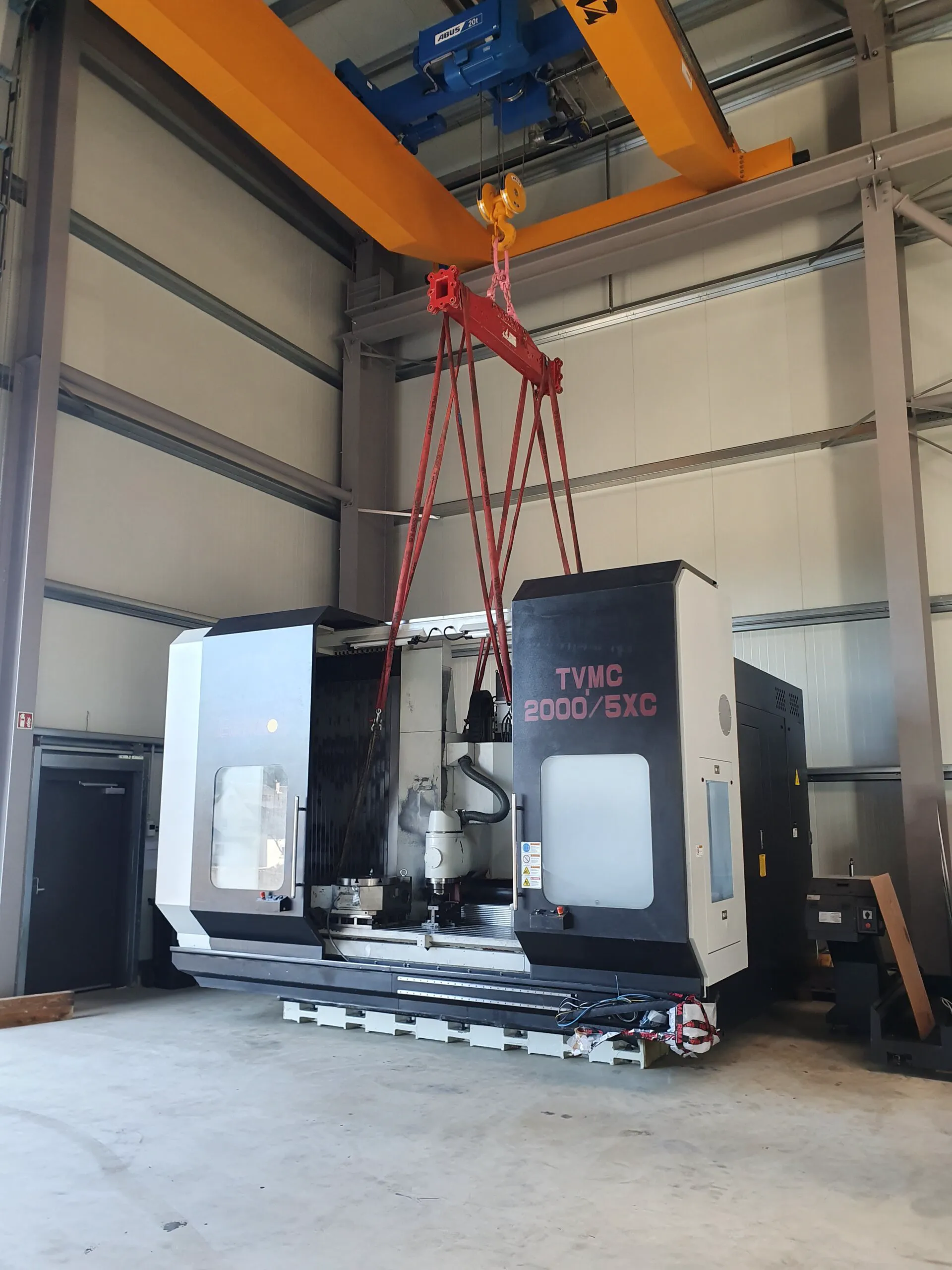 TVMC 2000/5XC in Lagerhalle